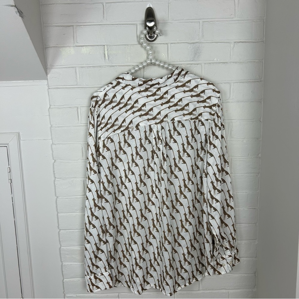 Chico’s Leopard Animal Patterned Button Down Shir… - image 11